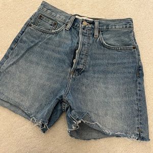 denim forum yoko mid thigh shorts size 26